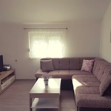 Vip Appartement Pirovac